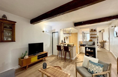 Comedie Apartment | L’écusson voyageur, cosy chic city center
