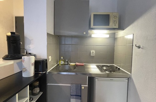 Port Marianne Apartment | L'étape : Studio Tout Équipé au Bord de L'eau