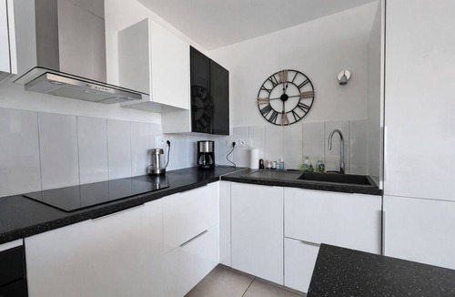 Carqueiranne Apartment | L'Azuréa Swimming pool - Close to beaches and port