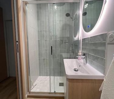 Madeleine-Champ de Mars Apartment | L Ecrin Nantais