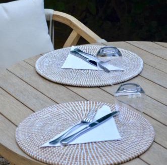 Villeneuve-les-Avignon Bed & Breakfast | L'Heure Bleue