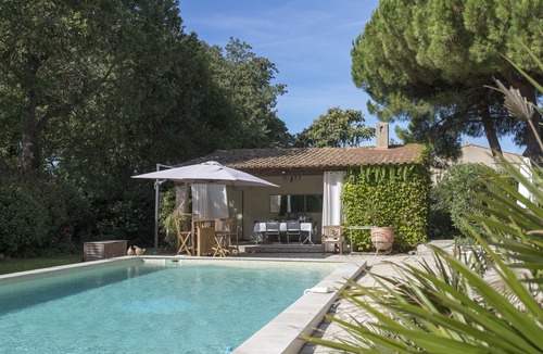 Six-Fours-les-Plages House | La Bastide du Bouchou