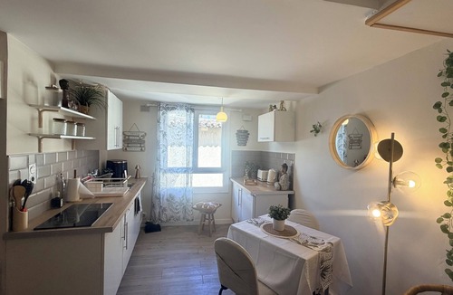 Riez Apartment | La Casa 3e