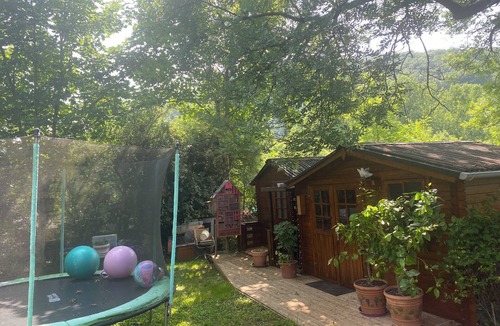 Espalion House | La Grange de Combret Vacation Rental, located in the countryside, 15 minutes from Espalion