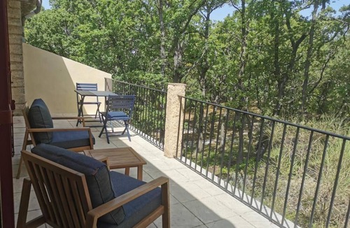 Velleron Apartment | La Grangette