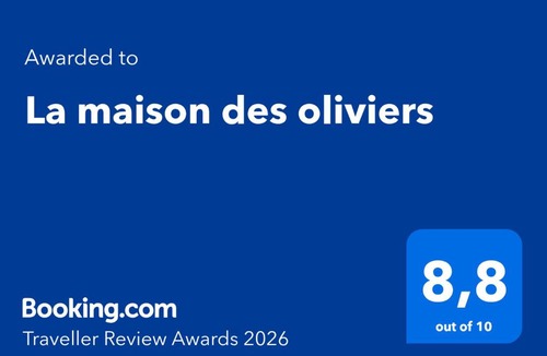 Saint-Hippolyte-le-Graveyron Villa | La maison des oliviers