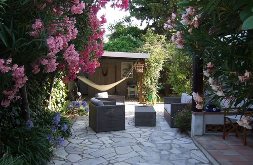 Mandelieu-la-Napoule Beach Apartment | LA NAPOULE Lovely Garden Studio by The Sea facing S/W so plenty of sun