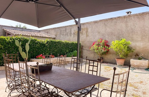 Maussane-les-Alpilles Villa | La Pierre Claire - Two Bedroom Villa, Sleeps 4