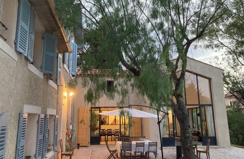 Le Mourillon House | "La Roumanille", family home in Cap Brun rated 3*.
