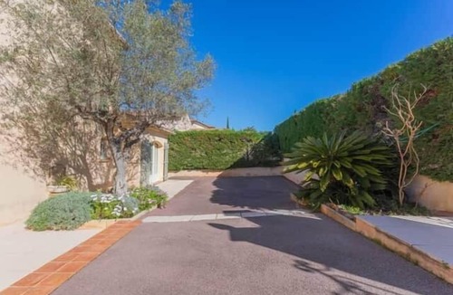 Valescure Villa | La villa Auba Verde St-Raphaël