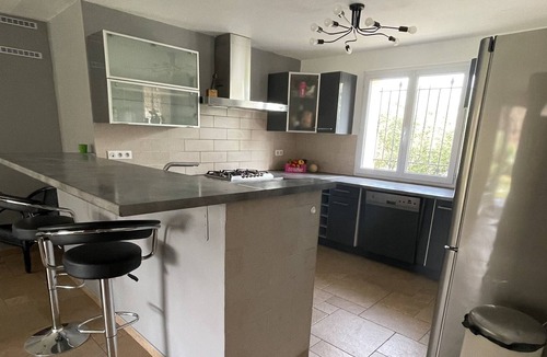 Maillane Villa | La Villa Valexiane