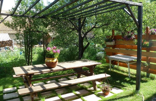 Poligny House | Laforest cottage: semi-detached house in renovated farmhouse