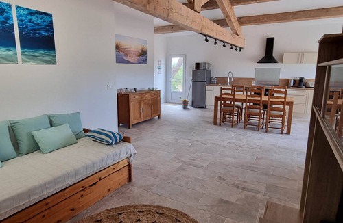 Lezignan-Corbieres House | Large, comfortable 4-star holiday cottage for 4/6 people, Bellevue