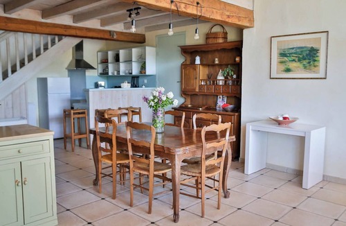 Saint-Marcellin Vercors Isere Communaute House | Large gîte for 6 in quiet countryside, 3 bedrooms, 3 bathrooms, swimming pool