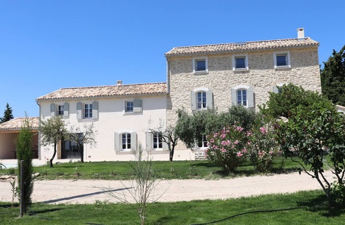 Caromb House | Large Provencal farmhouse, heated pool at the foot of Mont Ventoux