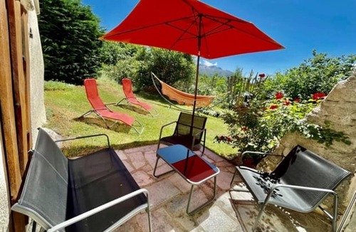 Saint-Disdier Cottage | Le Cabanou - Private SPA in the countryside. Quiet, natural setting with superb views