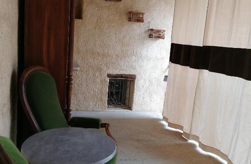 Caromb House | le clos du Patre