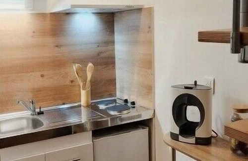 Montbrison Apartment | Le Cocon Mezzanine