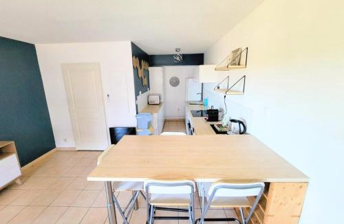 Beaux Arts-Boutonnet Apartment | Le Dory - Spacieux, Climatisation, Terrasse, Parking
