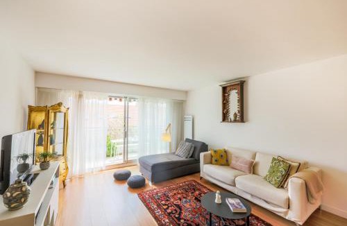 Jean-Medecin Apartment | LE FRANCIA II AP4197 By RIVIERA HOLIDAY HOMES