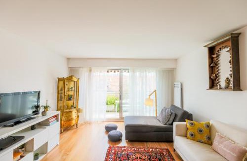 Jean-Medecin Apartment | LE FRANCIA II AP4197 By RIVIERA HOLIDAY HOMES