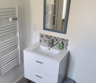 Breze Apartment | Le gîte du Puits Aubert