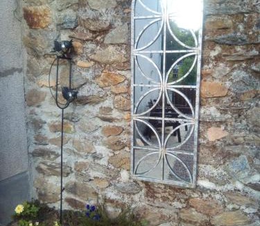 Saulgond House | Le Jolie Grenier a Foin