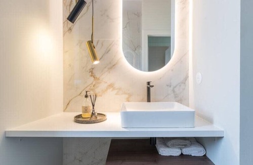 1st Arrondissement Apartment | Le Longchamp - Appartement design & climatisé