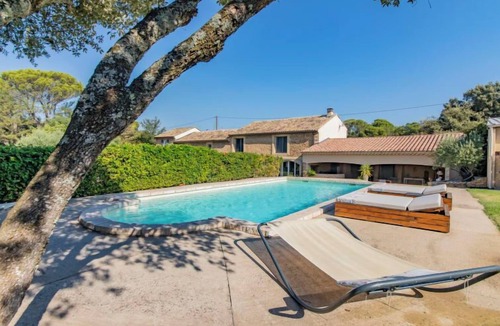 Uchaux House | Le Mas des Buis by Interhome