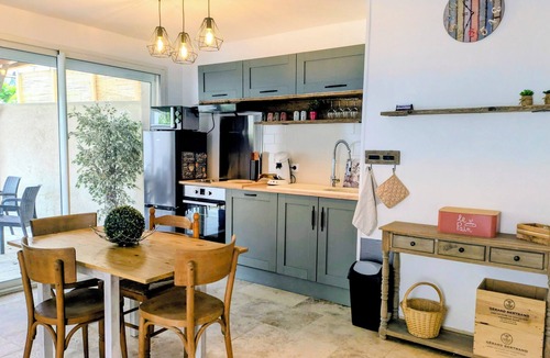 Bedoin Apartment | Le P'tit Ventoux - Garden, Terrace, Private parking lot