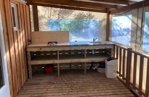 Baratier Cabin | Le Petit Liou Sites & Paysages * - Insolite Premium comfort mobile lodge with toilets for 4 people