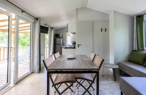Baratier House | Le Petit Liou Sites & Paysages * - Mobile Home Premium Morgon 3 bedrooms with bathrooms 6 people 6 people