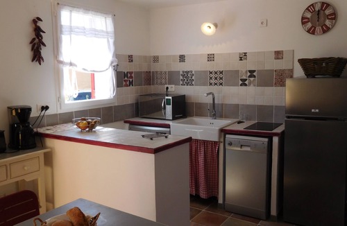 Saint-Saturnin-les-Apt House | Le Petit Mas, in the heart of the Luberon with private pool, sleeps 2.