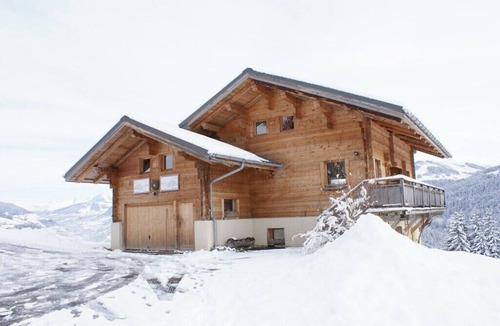 Saint-Nicolas-la-Chapelle Ski Chalet | Le Plan 007 Chalet de 10 Personnes Face au Mont-blanc Avec une vue Imprenable