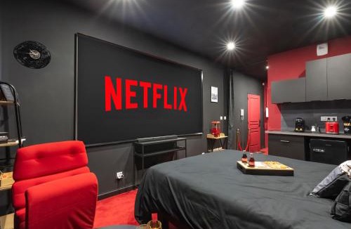 Saint-Serge Apartment | Le Prestige - Cinéma Room, Netflix, Centre Ville