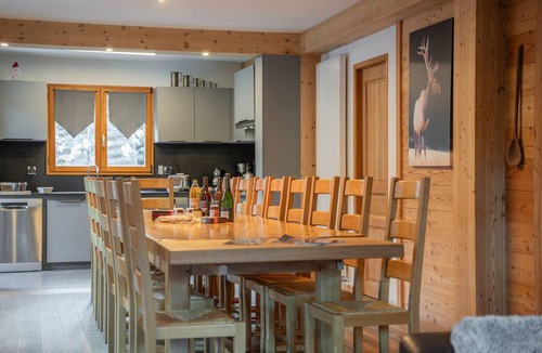 La Salle-les-Alpes House | Le Stam - Seven Bedroom House, Sleeps 15