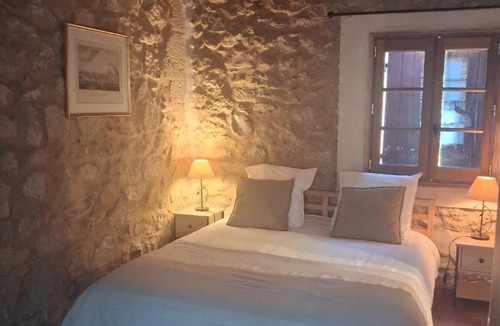 Jouques Bed & Breakfast | Le Vieux Moulin de Jouques