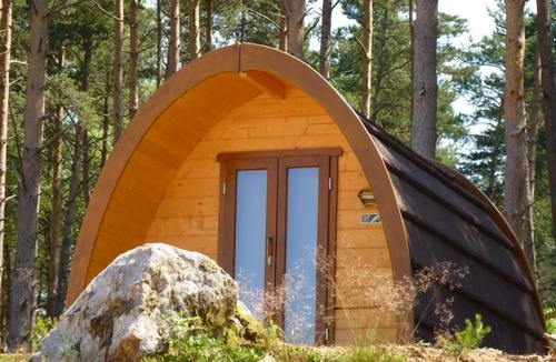 Usson-en-Forez Hotel | Les Chalets du Haut-Forez