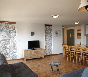 Chamrousse Apartment | Les Domaines de LArselle à Chamrousse 1700 -Silènes A32 avec accès piscine - Classé 3 étoiles