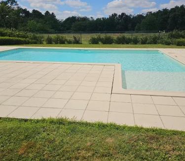Pardaillan Apartment | Les Gîtes de Pardaillan - piscine&clim - campagne - 4 personnes