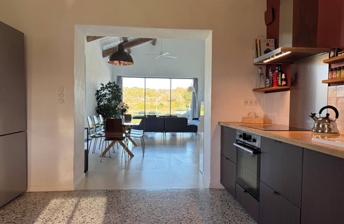 Malemort-du-Comtat House | Les Vallons du Ventoux, 250m² air-conditioned Mas for 8 people with swimming pool!