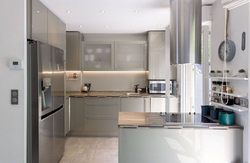 Mandelieu-La-Napoule Villa | Les Villas De Mandelieu by Halldis