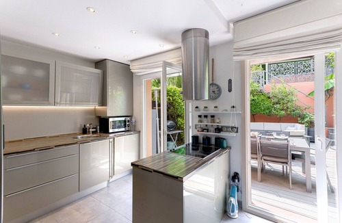 Mandelieu-La-Napoule Villa | Les Villas De Mandelieu by Halldis