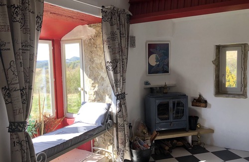 Entrechaux Other | Loft in a lovely farm-house on the Mont-Ventoux's country side