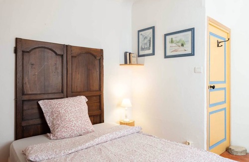 Village Apartment | Lou Cigalo - Family Suite with Ocean View