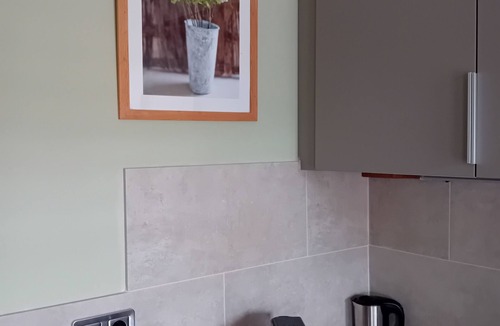 Vaison-la-Romaine Apartment | Lou Nisadou - Studio with all comforts- Swimming pool- Vaison-la-Romaine- Close to amenities