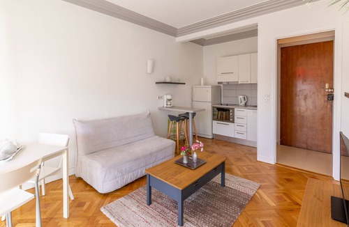 Carre d'Or Apartment | Lovely apartment near the sea