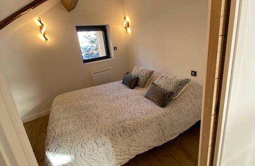 Montgenevre Ski Chalet | LUXURY CHALET FOR 12 TO 16 PEOPLE at the foot of the slopes and close to shops