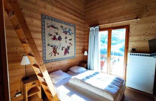 Isola Ski Chalet | Luxury chalet in Isola 2000, near slopes, 6 beds, Wi-Fi included