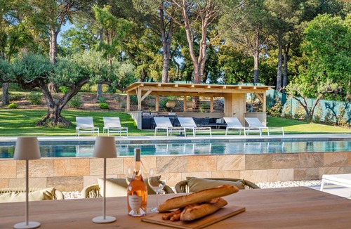 Grimaud Villa | Luxury design villa with A/C and a heated pool